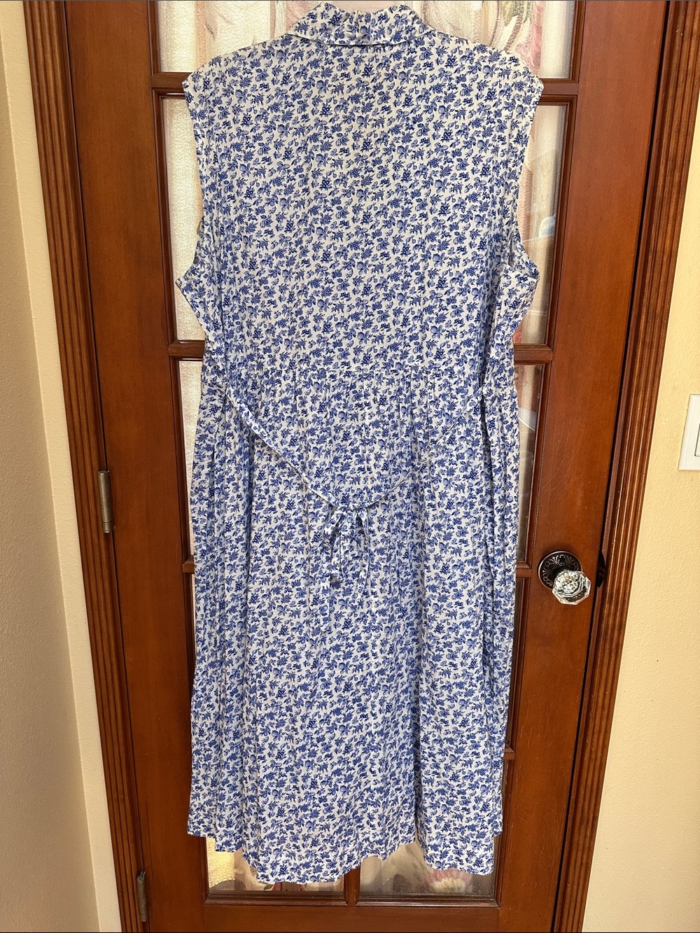 April Cornell Blue and White Floral Midi Dress with pockets - Picture 2 of 8